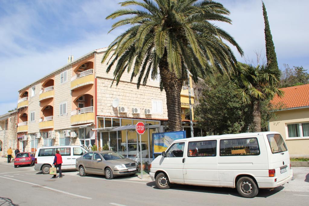 Guest House Katic Trpanj Bagian luar foto